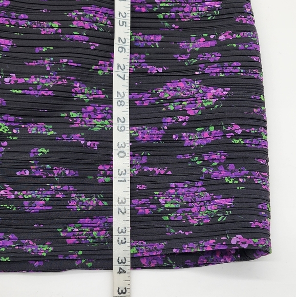 AMUR Giulia Pleated Mini Bodycon Dress Hydrangea Berry Women's Size 12 - Picture 10 of 15